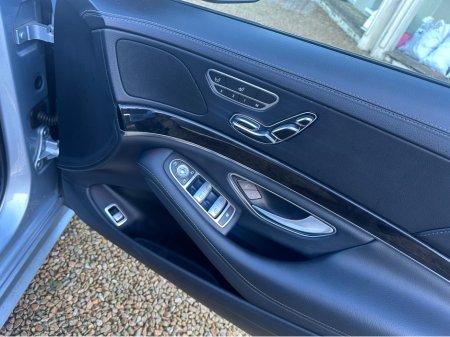 2017 Mercedes-Benz S Class S SERIES L AMG LINE 4DR AUTO €37,950 thumbnail