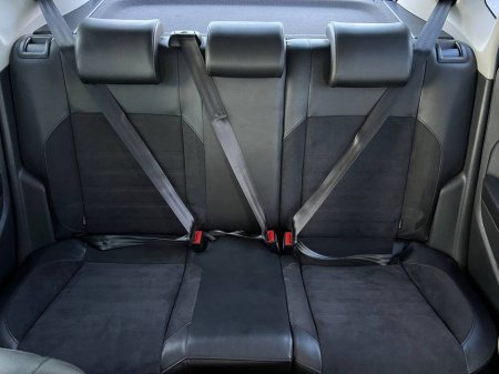 2017 Volkswagen Polo HIGHLINE R-LINE PACK 1.2 TSI // HEATED SEATS // REVERSE CAMERA // ADAPTIVE CRUISE CONTROL €14,900 thumbnail