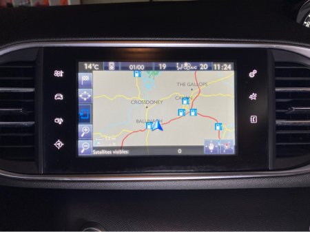 2016 Peugeot 308 - thumbnail 13