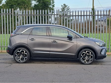 2022 Opel Crossland ULTIMATE 1.2TURBO 130BHP **LEATHER/SUEDE INTERIOR** €19,950 thumbnail