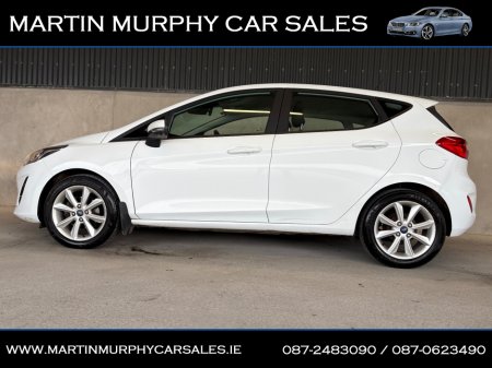 2018 Ford Fiesta - thumbnail 3