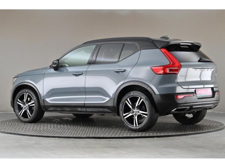 2019 Volvo XC40 2.0 T4 R-DESIGN PRO *LEATHER*BI-TONE ROOF* thumbnail
