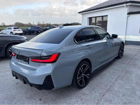 2025 BMW 3 Series - thumbnail 4