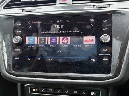 2020 Volkswagen Tiguan 2.0 TDi Top Spec SEL - Auto - 150bhp - 5 Dr Compact SUV €23,850 thumbnail