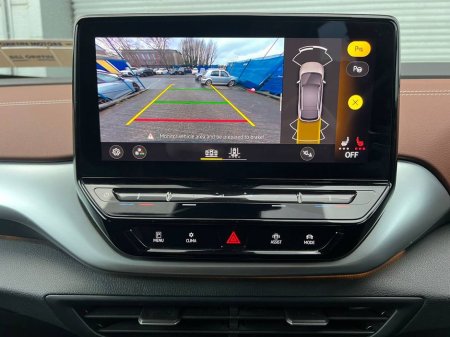 2023 Volkswagen ID.4 PRO LIFE 77KWH // APPLE CARPLAY/ANDROID AUTO // DIAMOND CUT ALLOYS // AMBIENT LIGHTING €25,900 thumbnail