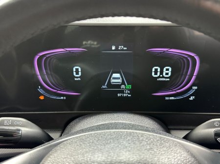 2023 Kia Sportage - thumbnail 13