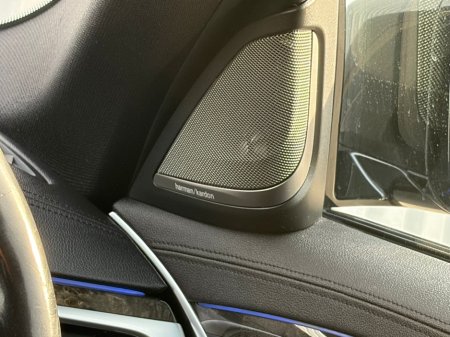 2018 BMW 5 Series - thumbnail 22