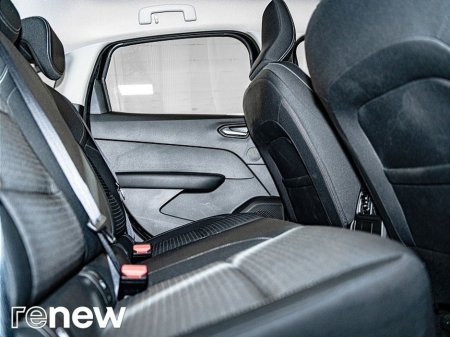 2024 Renault Arkana TCe 140 Auto Evolution €26,900 thumbnail