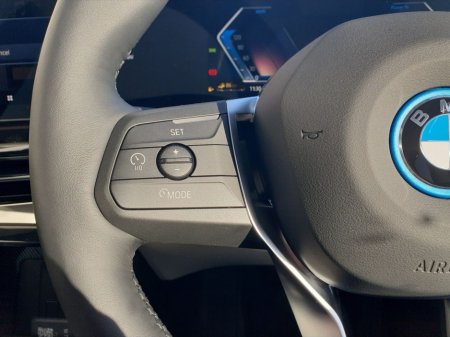 2026 BMW X1  thumbnail