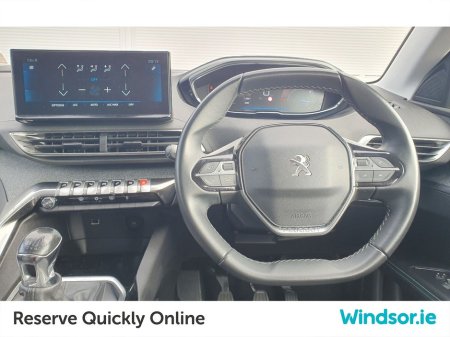 2022 Peugeot 5008 1.5 BlueHDi 130bhp Allure *Price Includes €2,000 Scrappage* €36,995