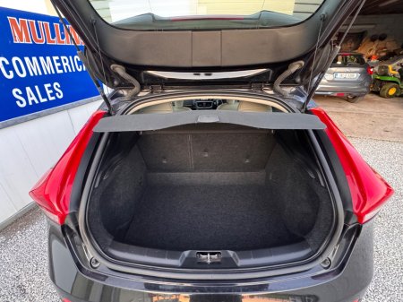 2016 Volvo V40 - thumbnail 8