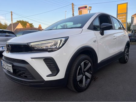 2024 Opel Crossland X **Only 14,000 Kms** Best Value As New 2024 Opel Crossland Diesel Apple Car Play Rear View Camera www.bolands.ie Est.1955 €21,950 thumbnail