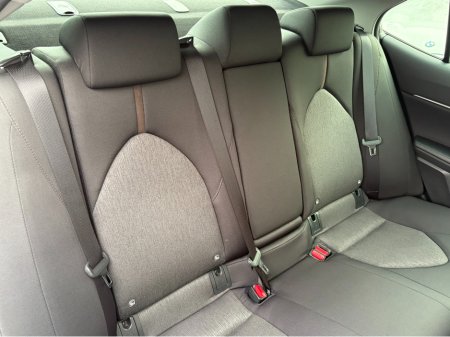 2020 Toyota Camry - thumbnail 12