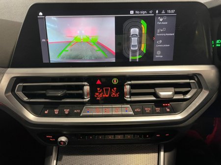 2021 BMW 3 Series - thumbnail 13