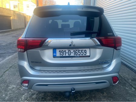2019 Mitsubishi Outlander Outlander INTENSE PHEV AUTO @Waltons Garage Ranelagh €23,450 thumbnail