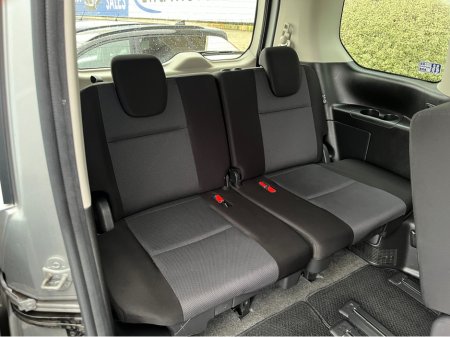 2022 Nissan Serena 8 SEATER AUTOMATIC HYBRID 2.0 PETROL //POWER SLIDING REAR DOORS//360 PARKING CAMERAS//KEYLESS ENTRY// €24,950 thumbnail