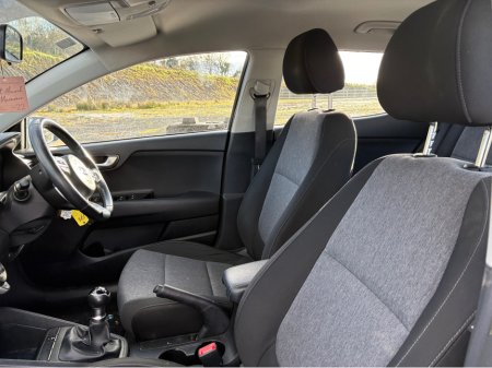 2019 Kia Stonic 1.2 K1 5DR €14,500 thumbnail