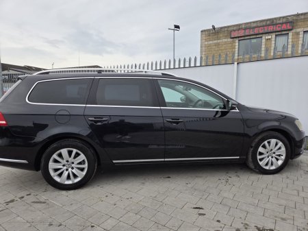 2013 Volkswagen Passat - thumbnail 14