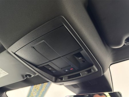 2025 Peugeot 3008 GT EV**DIGITAL DASH**TOUCH SCREEN MEDIA**APPLE CAR PLAY**HEATED SEATS**HEATED STEERING WHEEL**ELECTRIC TAILGATE**CRUISE CONTROL**MULTIFUNCTIONAL STEERING WHEEL**REVERSE CAMERA**PARKING SENSORS** €35,995 thumbnail