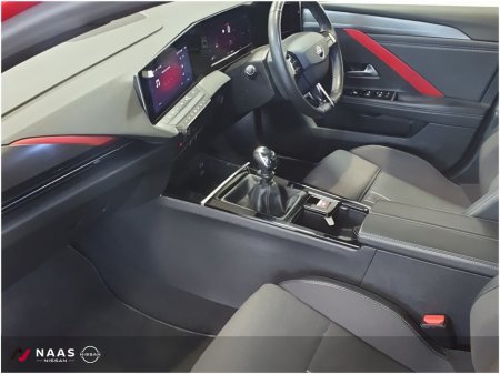 2022 Opel Astra SRI-1.2 130PS €22,445 thumbnail