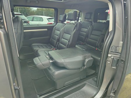 2019 Peugeot Expert  €29,950 thumbnail