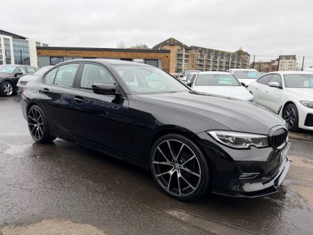 2021 BMW 3 Series - thumbnail 2