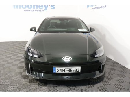 2024 Hyundai Ioniq 6 - view 2