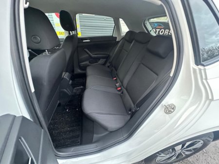 2019 Volkswagen Polo - thumbnail 18