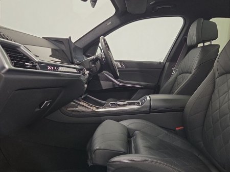 2023 BMW X7 - thumbnail 7