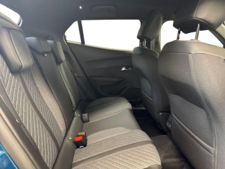 2026 Peugeot 2008 - thumbnail 10