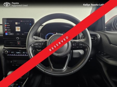 2025 Toyota Yaris Cross - thumbnail 9