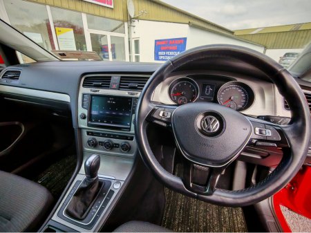 2017 Volkswagen Golf TSI Trendline BlueMotion Technology €17,500