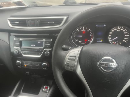 2016 Nissan Qashqai - thumbnail 6