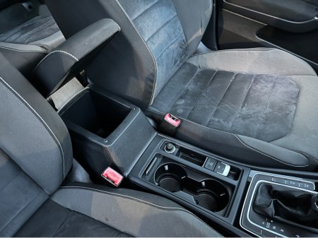 2014 Volkswagen Golf 1.4 AUTOMATIC PETROL FOUR-DOOR €11,950 thumbnail