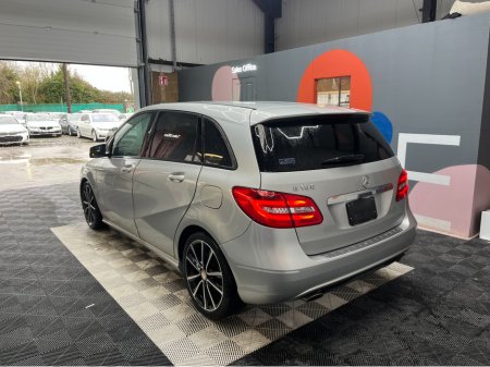 2014 Mercedes-Benz B Class - thumbnail 4