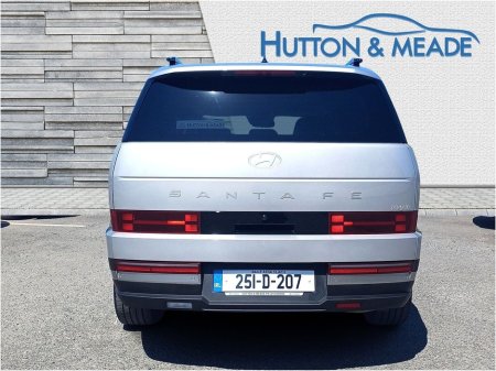 2025 Hyundai Santa Fe Premium PHEV 1.6 Petrol 5dr €63,888 thumbnail