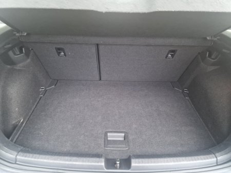 2023 Volkswagen Polo Life 1.0 TSI 95HP D7F 5DR Auto €20,950 thumbnail