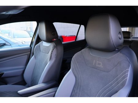 2024 Volkswagen ID.4 PRO PLUS 77kWh 286HP thumbnail