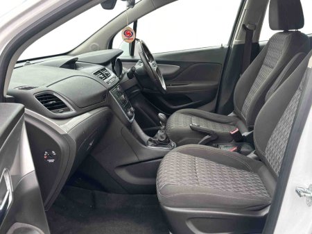 2014 Opel Mokka SC 1.7 CDTI 4DR €6,350 thumbnail