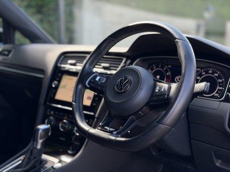 2019 Volkswagen Golf - thumbnail 19