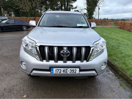 2017 Toyota Landcruiser - thumbnail 4