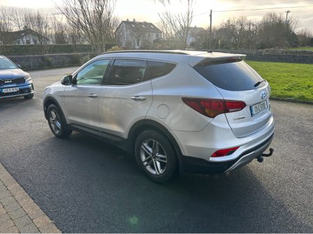 2017 Hyundai Santa Fe EXECUTIVE 4WD 7 Seater €14,995 thumbnail