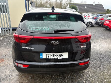 2017 Kia Sportage 1.7 D EX €14,950 thumbnail