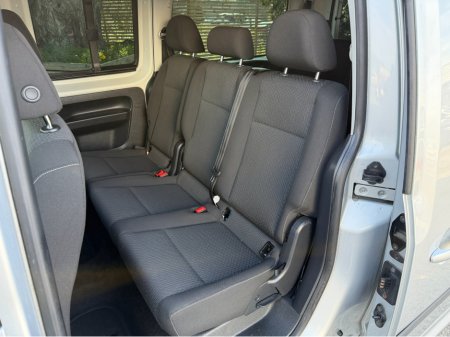 2016 Volkswagen Caddy - thumbnail 24