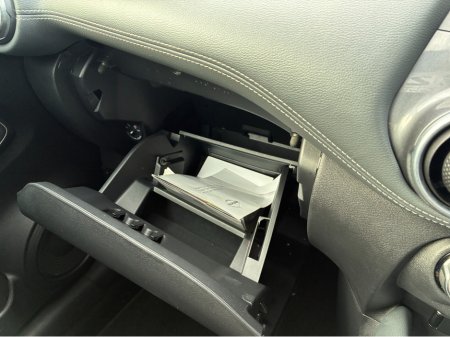 2021 Nissan Juke - thumbnail 18