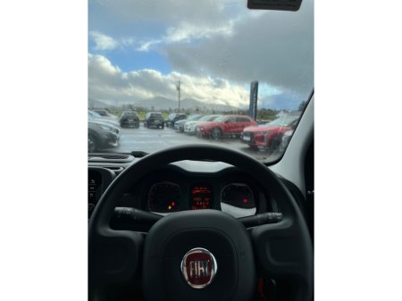 2025 Fiat Panda Panda 1.0 70 HP 5 Seat €17,450 thumbnail