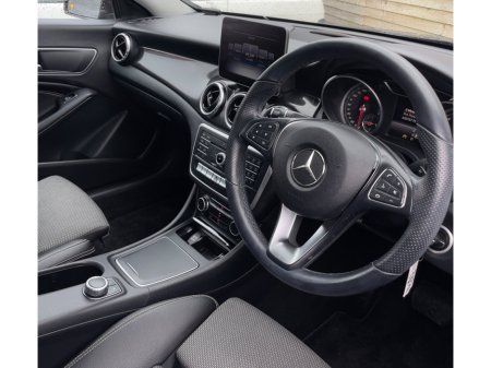 2018 Mercedes-Benz CLA Class - thumbnail 8