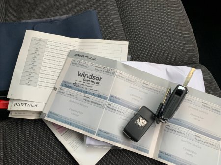 2017 Peugeot Partner 1.6 HDI 75BHP PROFESSIONAL 3 SEATER // PRICE EXCL. VAT // ONE OWNER // EXCELLENT SERVICE HISTORY // €6,463 thumbnail