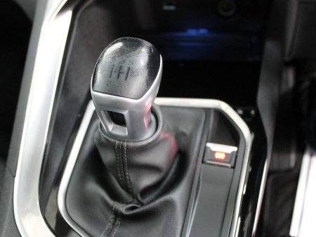 2019 Peugeot 3008 - thumbnail 19