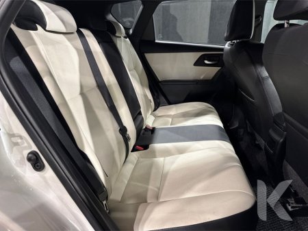 2017 Toyota Auris - thumbnail 14